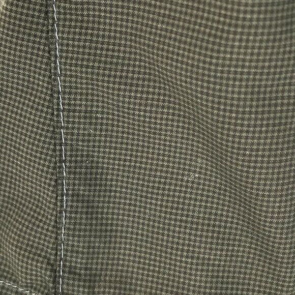 Kuhl Casual Short Sleeve Button Up Shirt Men's Large Pockets Nylon Outdoor Trail - Picture 4 of 13